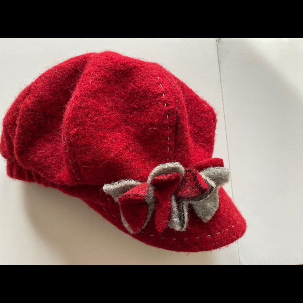 Giuliana News Boy Red Wool Cap with Decorative Flower & White Stitching